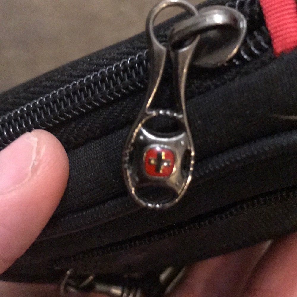 Swiss gear camera case - Picture 2 of 3